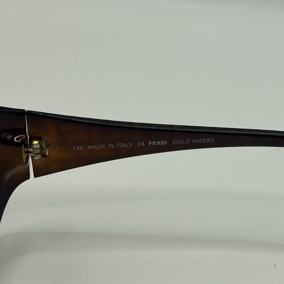 Fendi Sunglasses FS5155K - Picture 4 of 7